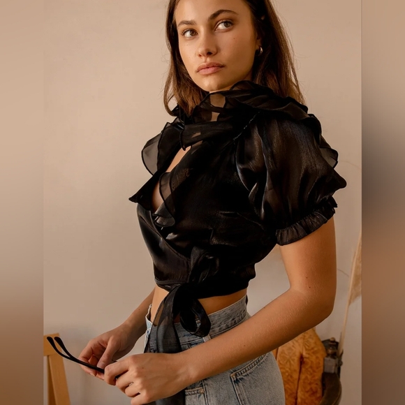 Lulu's Master of Style Black Puff Sleeve Cropped Wrap Top XS Bow Sheer Goth - Picture 5 of 14